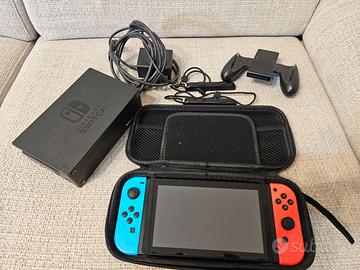 Nintendo switch con 9 giochi
