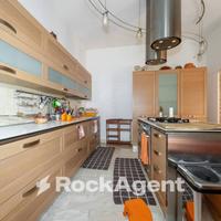 ZONA MONASTERO DEI BENEDETTINI SOLUZIONE INDIPENDE