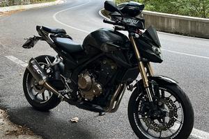 Honda CB500F 2022