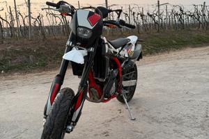SWM SM 125 R 4T