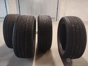 Pneumatici invernali 225/50 r17 solo ritiro