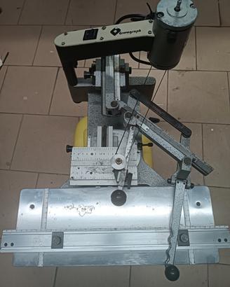 pantografo per incisioni manuale