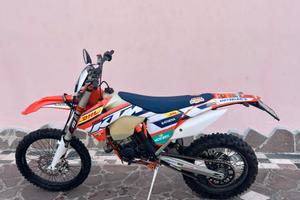 KTM EXC 125 SIX DAYS EDITION TARGATO patente a1