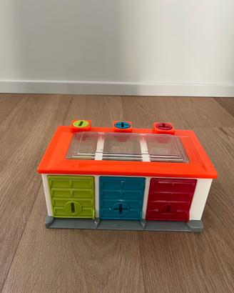 Garage per macchinine (gioco per bambini)