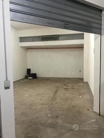 V/1327 Magazzino in zona rinomata