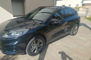 FORD KUGA 3° serie .2021