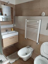 SINGOLA bagno in camera e clima
