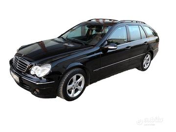 Pezzi ricambio Mercedes C220