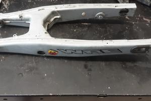 Forcellone IN FERRO HUSQVARNA WR CR 125 TE ANNO 06