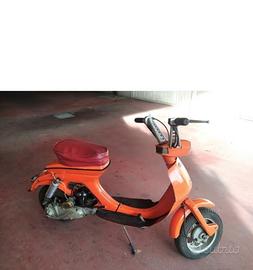 Lambretta lui 50 con documenti permuto
