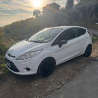 Ford fiesta Titanium