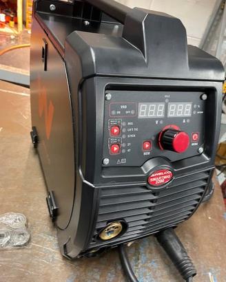 Inverter saldatrice MIG Sinergica 200 Ampere