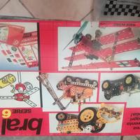 scatola costruzioni. tipo MECCANO