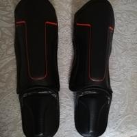 Paratibia e parapiedi muay thai 