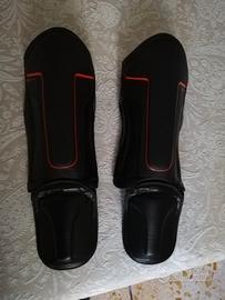 Paratibia e parapiedi muay thai 