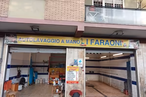 Lavaggio auto a mano