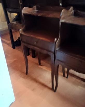 coppia comodini vintage in legno