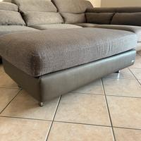 Divano angolare e pouf poltrone sofa