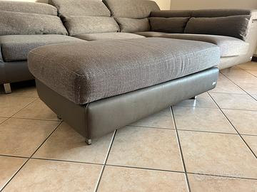 Divano angolare e pouf poltrone sofa