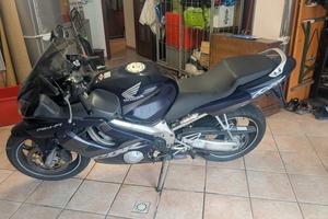 Honda CBR 600 F 2002 - 40.000 km - Perfetta