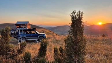 Toyota 4x4 camperizzato tenda tetto