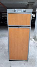 frigorifero trivalente per camper