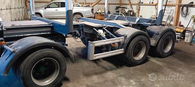 Rimorchio 3 assi trasporto tronchi