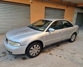 AUDI A4 4ª serie - 1999