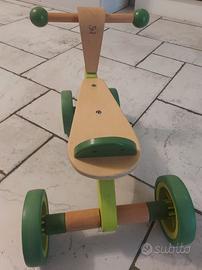 Hape scooter 4 ruote in legno da bambina