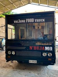 Paninoteca/rosticceria