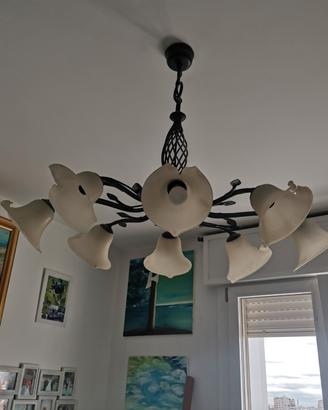 tavolo e lampadario