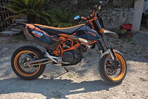 KTM smcr 690 