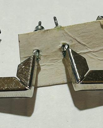 ◼️ Orecchini Geometrici – Cerchio Quadrato