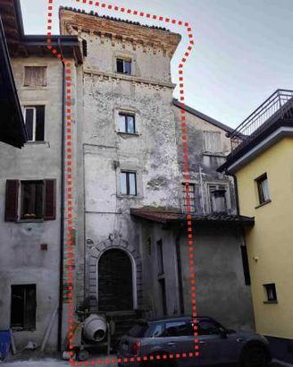 Immobile in asta di 172 m² con 4 locali a Albano S