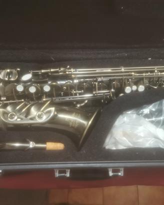 Thomann Alto Sax  Antique