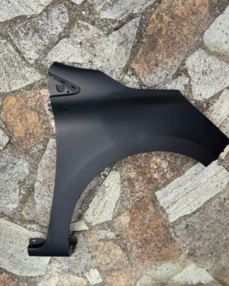 PARAFANGO ANTERIORE DESTRO RENAULT CLIO