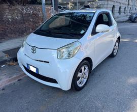 TOYOTA iQ 1.0 Benz CAMBIO AUTOMATICO CLIMA SENSORI