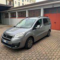 Peugeot Partner Tepee BlueHDi 5 posti