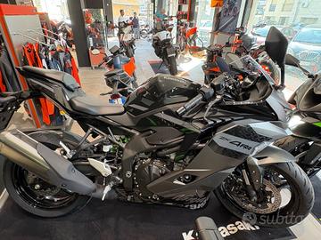 Kawasaki Ninja ZX-4 RR 2026