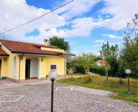 CASA INDIPENDENTE A RIPI