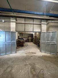 Ampio Box 71mq Zona Fiera (Palermo)