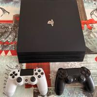 Playstation 4 Pro con hard disk da 2TB e 2 Joypad