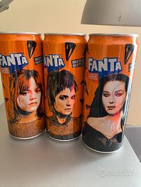 Lattine Coca cola fanta Cocacola tv e serie tv