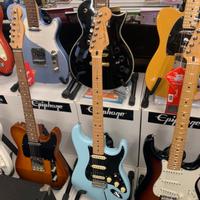 Fender stratocaster (nuova)