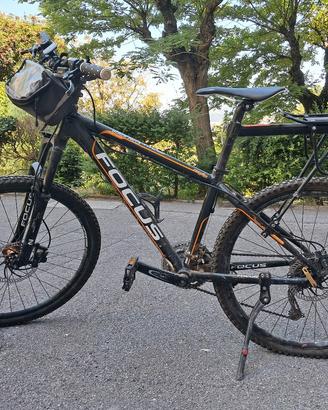 bicicletta MTB