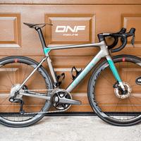 WILIER FILANTE SLR ULTEGRA Di2 ⚪ M 🟢