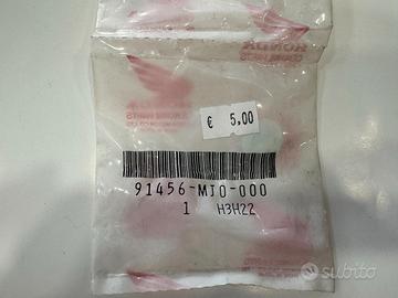 TAPPO BULLONE DI SUPPORTO Honda