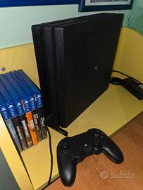 PS4 PRO Play Station 4 PRO da 1 TB + 1 controller