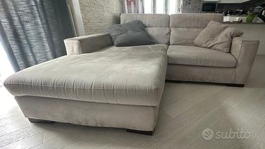 divano 3 posti con chaise longue