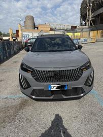 Peugeot 2008 GT line puretech 130cv automatica